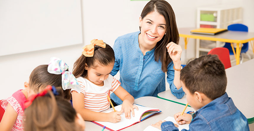 Cursos de docencia y pedagogía: convierte tu experiencia laboral